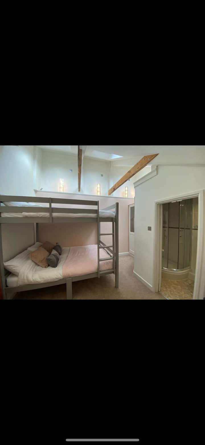 Family Room En-suite Central - St Ives
