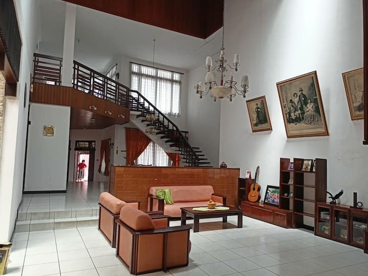 Villa Cimanggah Selabintana - Sukabumi
