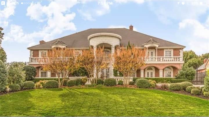 6 Bedroom Mansion W/ An Indoor Pool And Spa! - Euless, TX