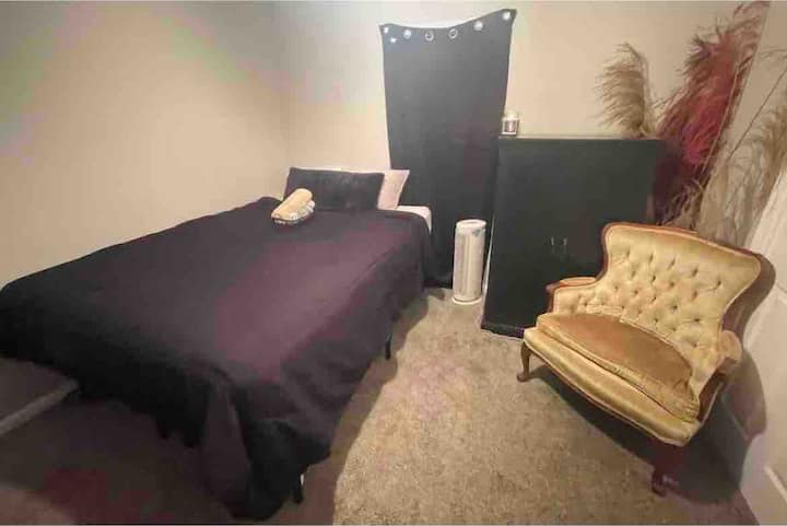 Private Bedroom For 1 Or 2 - Crestview, FL