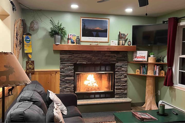 Whiteface Cottage~level 2 Ev Charger~hot Tub~ac - Wilmington
