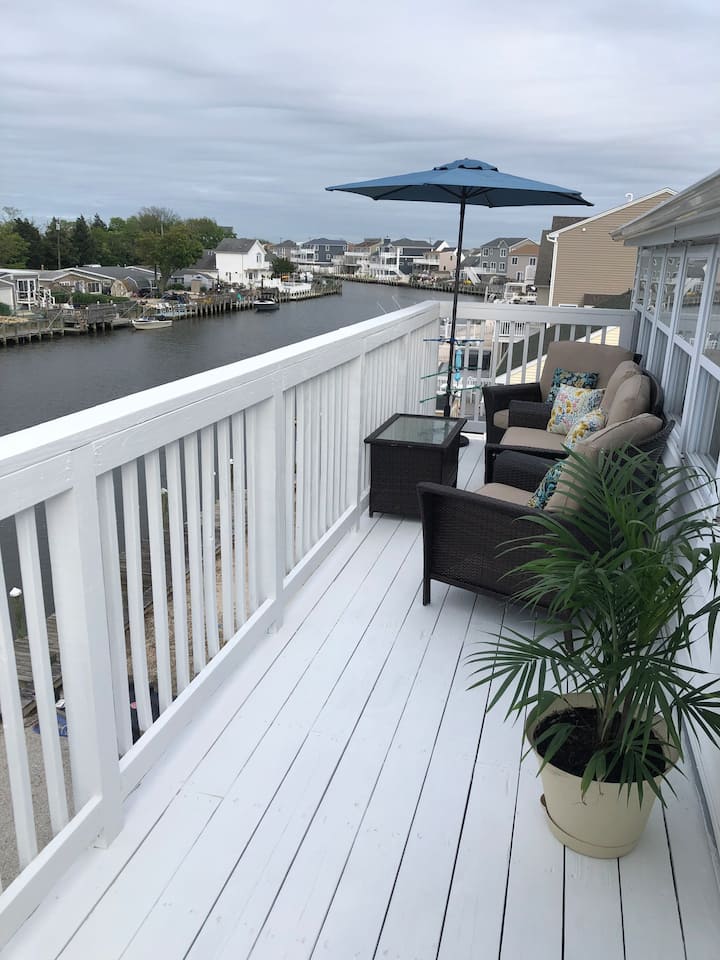 Panoramic Water View Unit In Beach Haven West - Long Beach Island