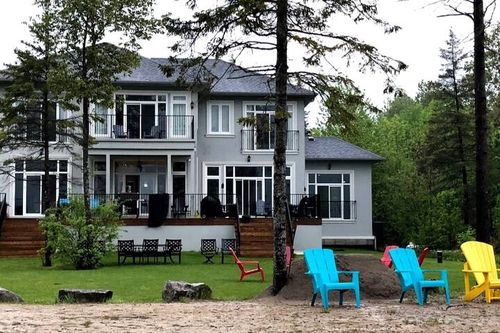 New Private 6 Bedroom Lakehouse With Beach - Bobcaygeon