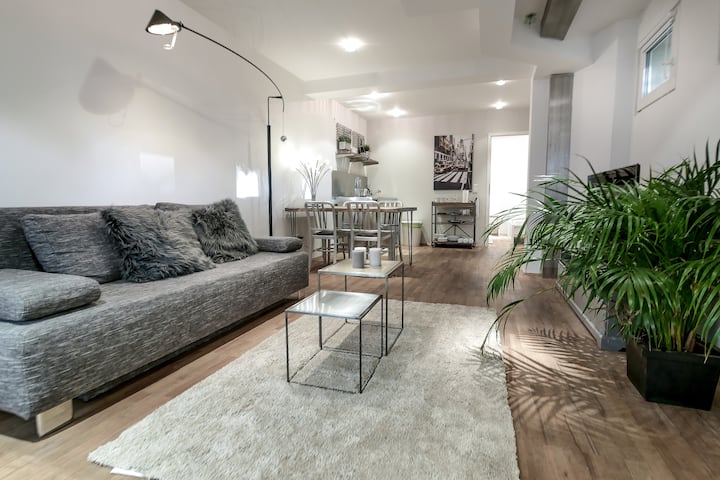Moderne Designer Wohnung In Top Lage - Hürth