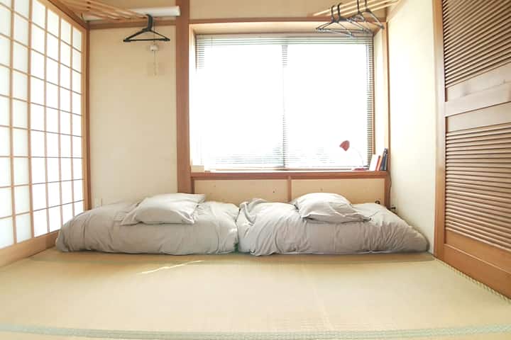 Hanami Tatami Room - Toyama, Japan