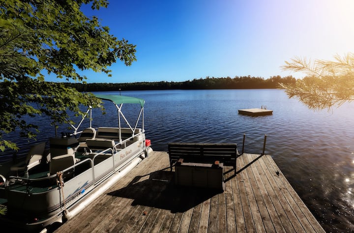 Birchwood Retreat Located On Private Finely Lake - Two Sisters Lake, WI