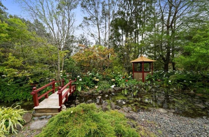 Water Front Villa,exotic Gardens - Parakai