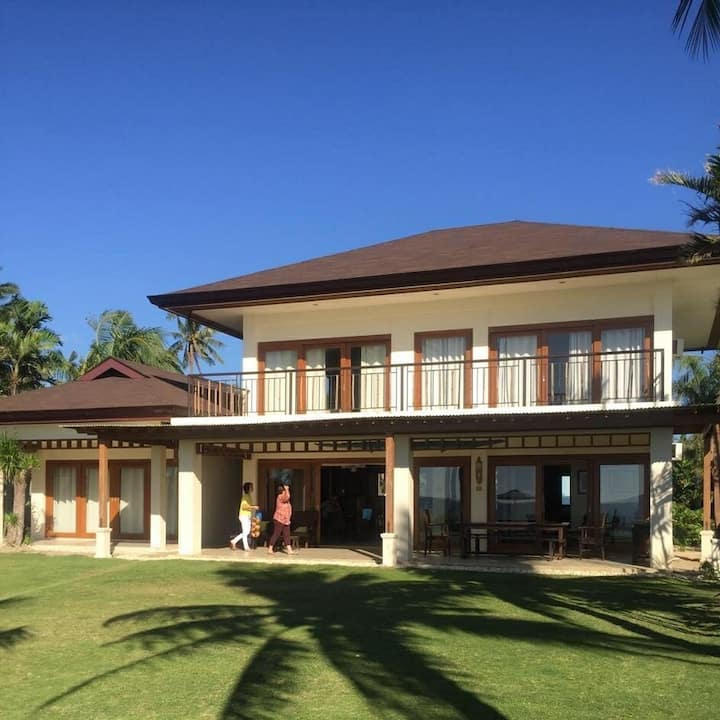 Beachhouse In San Remigio, Cebu - San Remigio