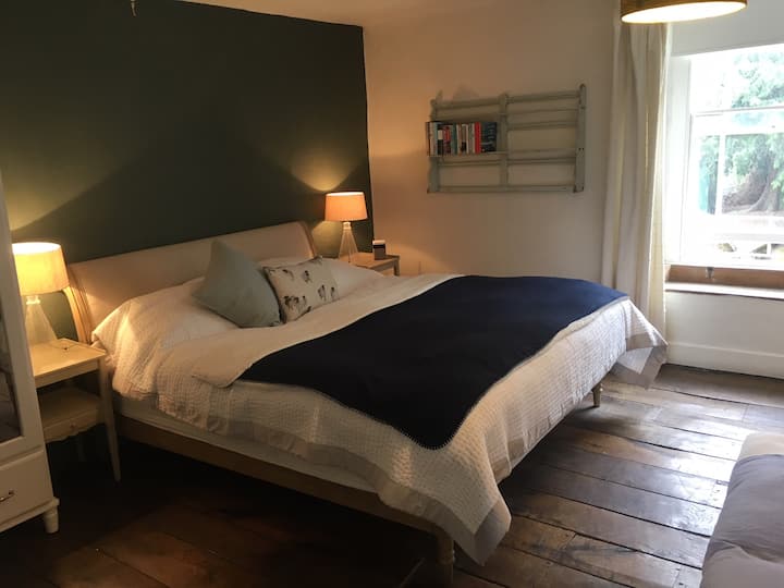 Private Double Room With Ensuite In Central Hay - Hay-on-Wye