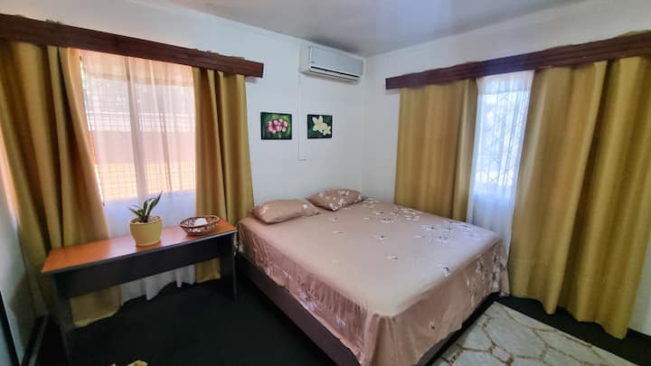 Cozy Master Bedroom Unit For Female/couple - Fidji
