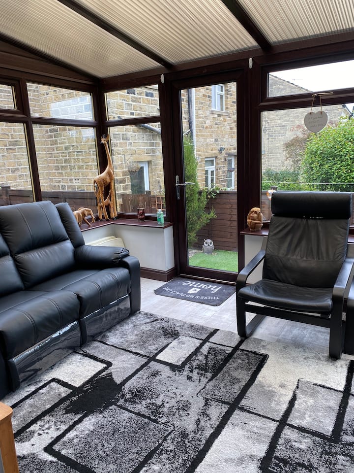 Cosy Home From Home In The Heart Of Yorkshire - 哈德斯菲爾德