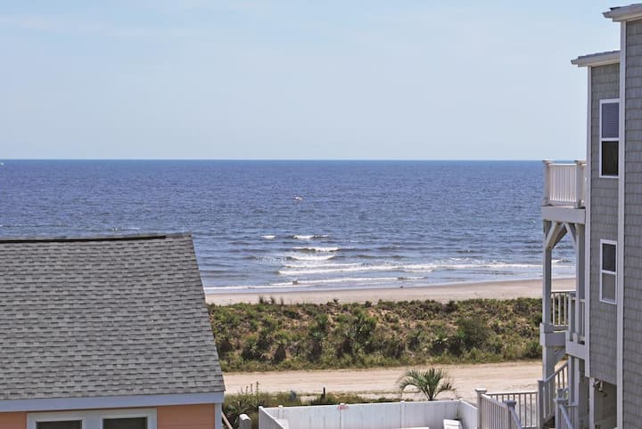Enjoy “Queen By The Sea” At Hb! Pool And Views! - Holden Beach, NC