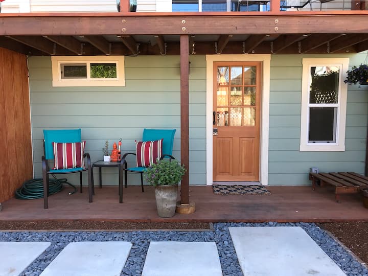 East Bay Studio Oasis - Rest, Relax, Or See It All - Berkeley, CA