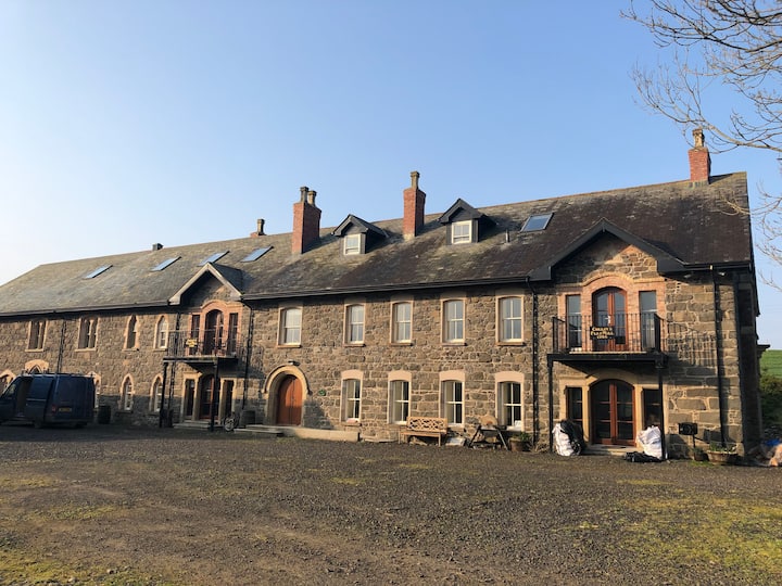 Converted Mill In Rural Area, Dog Friendly - Coleraine, UK