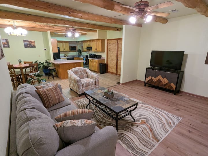 Spacious Haven With Balcony - Lathrop State Park, Walsenburg