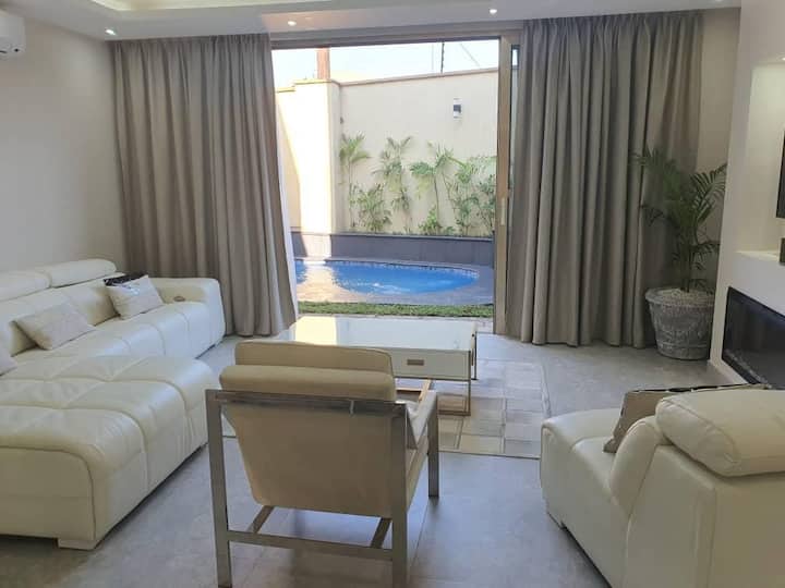 Cheerful And Exquisite 2 Bedroom Villa With Pool. - Lusaka