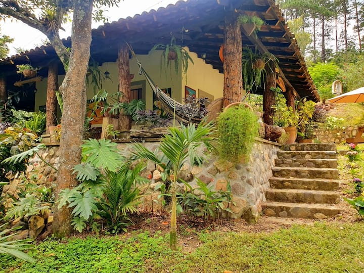 Quinta La Riviera "Un Paraíso Natural",dipilto N.s - ニカラグア