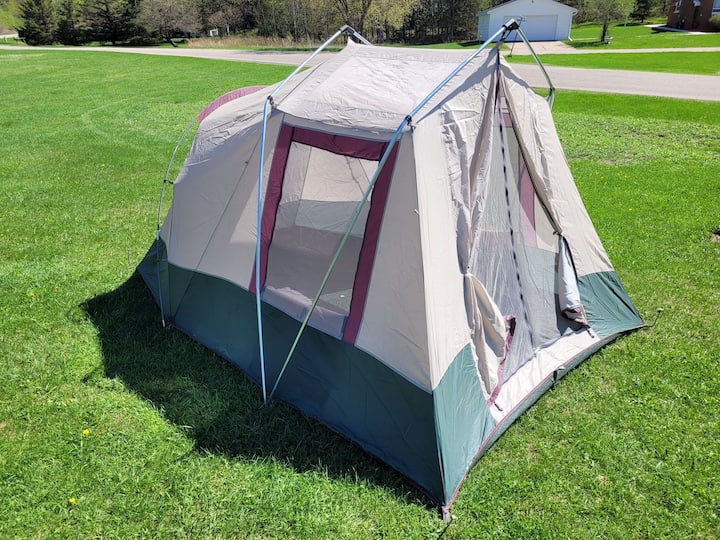 Tent And Camping Supplies.  Everything You Need - Niagara, WI