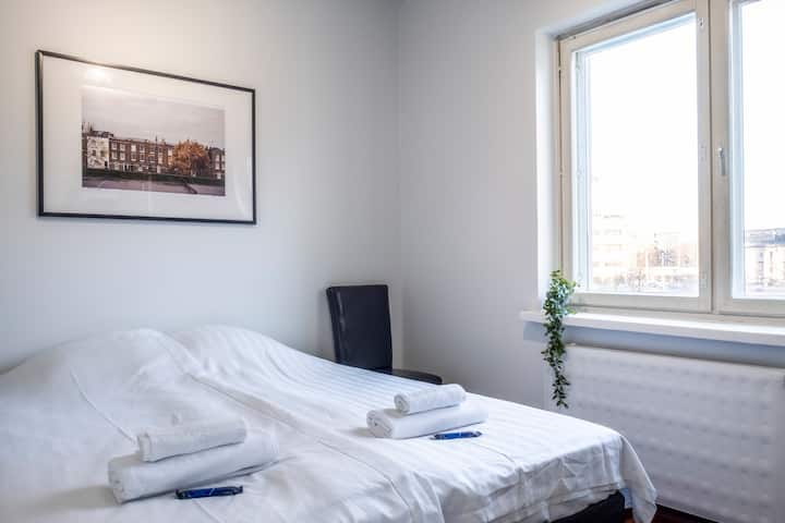 Rest Modern 2-bedroom Apartment With Balcony - Helsinki