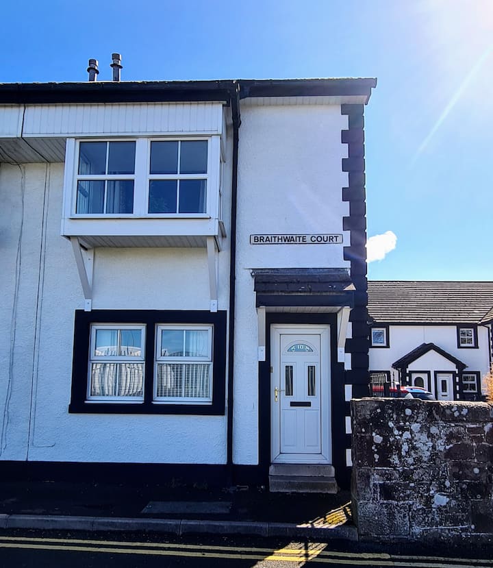 Spacious 3 Bed House In The Western Lake District - Whitehaven Beach