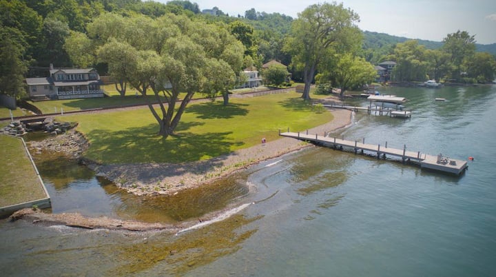 Cayuga Lake House With 200 Ft. Of Lakefront! - Ithaca