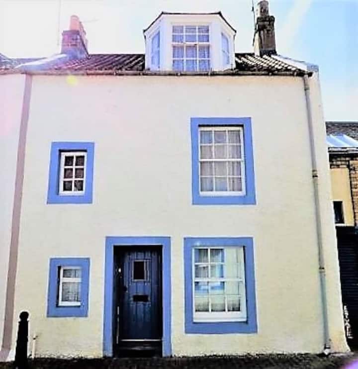Unique Seaside Cottage In Historic East Neuk - Anstruther