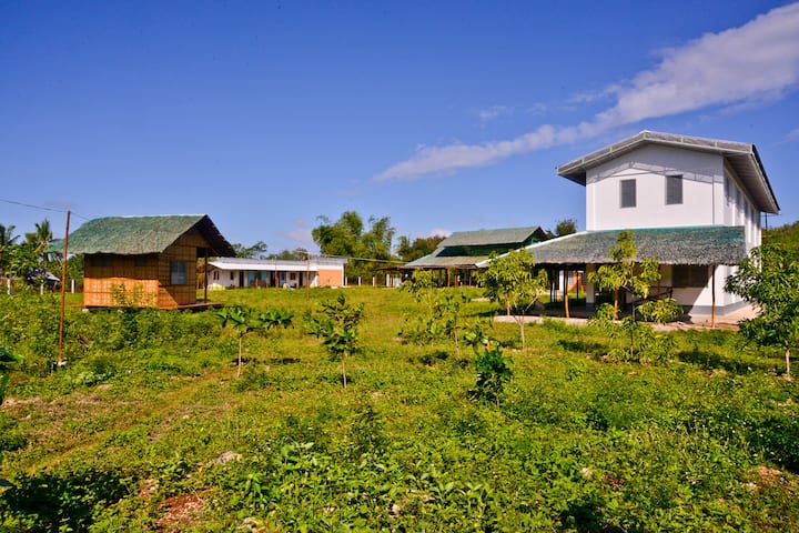 Guanyin Guesthouse At Rainbow Village: Art & Farm - Bantayan