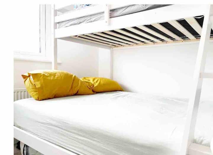 Comfort , Beautiful Double Bedroom - Musselburgh