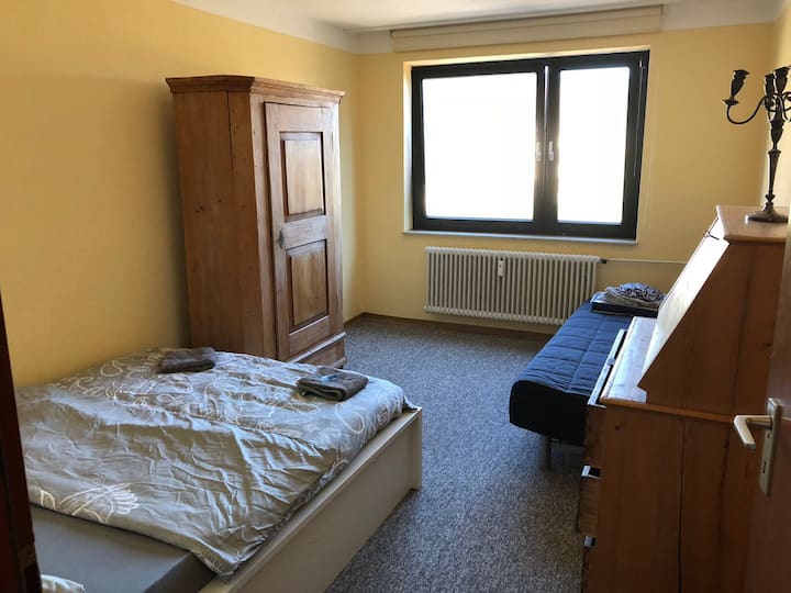 Central 2 Bedroom Apartment (Parking Inclusive) - Dossenheim