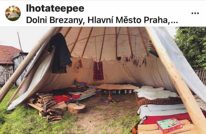 Teepee With Wi-fi And Parking (2-4 People) - Prague