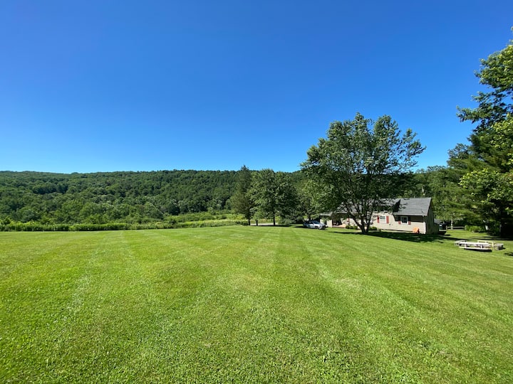 Eagles View - 2 Miles To Dreams Park, 4 To Hof! - Cooperstown, NY