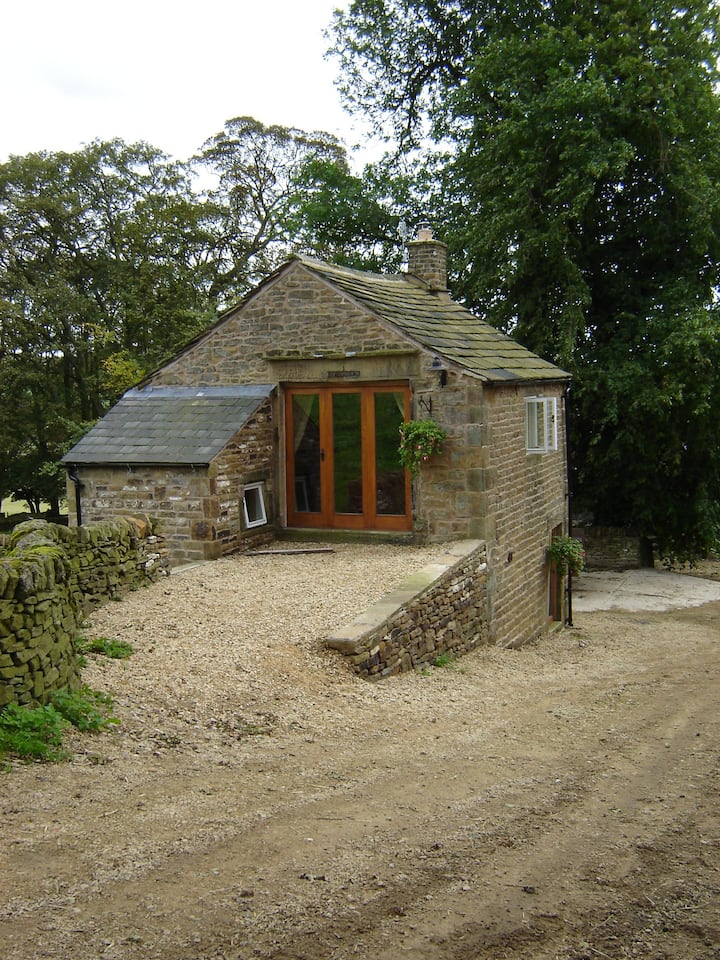 The Irishman's Cottage - Castleton