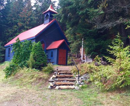 Salmo Apartments and Condos For Rent cozycozy