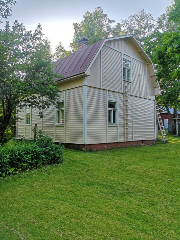 Authentic Finnish Cottage With Hot Tub & 5 Beds 🧡 - Pyhtään kirkonkylä