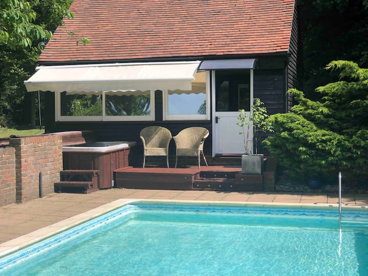Country Retreat & Hot Tub ~ Swimming Pool From Jun - Maidstone