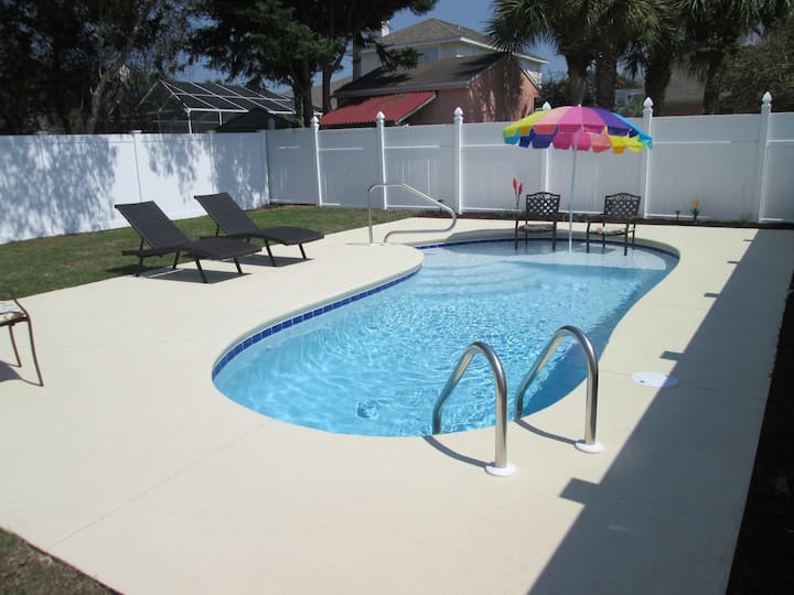 Don't Worry, Be Happy! 3br/2ba Home W/private Pool - Camp Helen State Park, Panama City Beach
