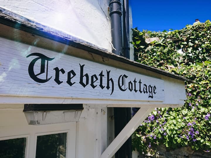 Traditional Stylish Cornish Cottage Close To Beach - Tintagel