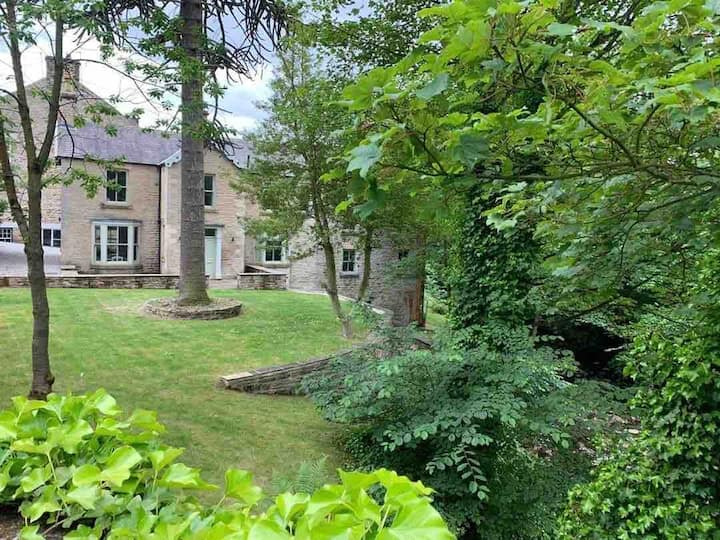 Stunning Unique Country Flat W/original Waterwheel - Middleton-in-Teesdale