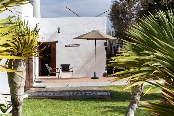 Casa Salinero Cottage In The Saltworks By The Sea - Gran Canaria Airport (LPA)