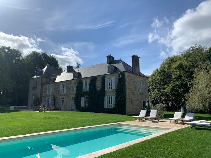 La Maison Villeneuve - Château De Charme - Entier - Clécy