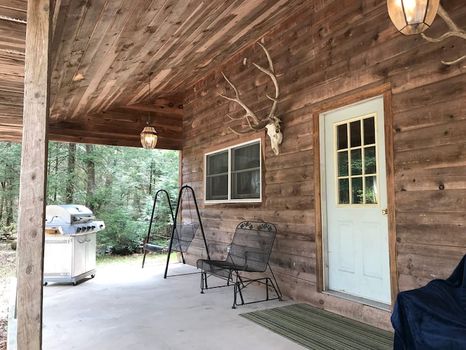 Vacation rentals & Airbnbs in Middleburg, PA cozycozy