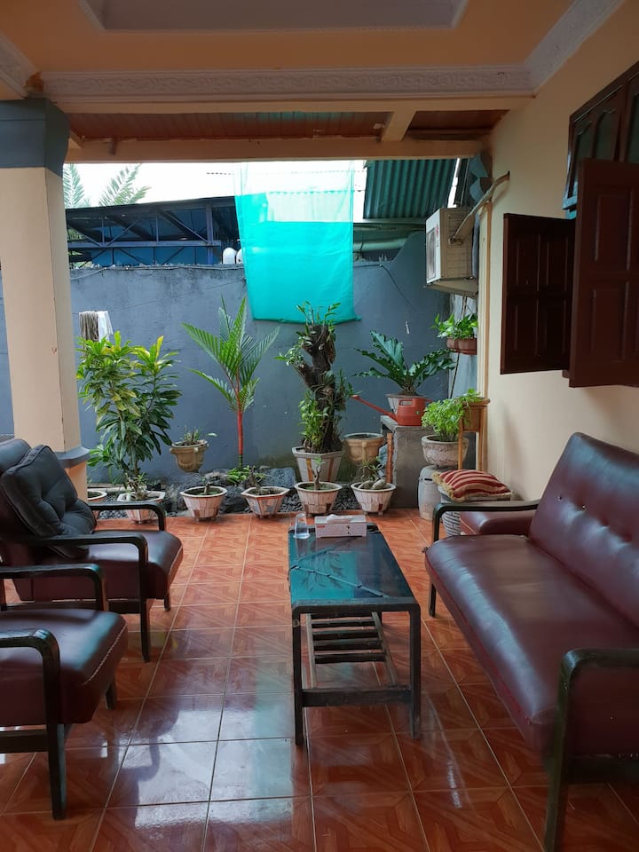 Private House Room For Share - Bitung