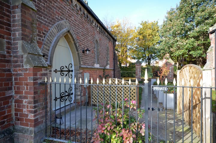 Charming Victorian Chapel In Pocklington. East Yorks Quiet Location Wifi Parking - Pocklington