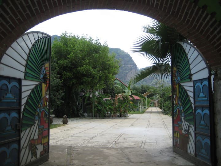 Rancho Tlayacapan, Morelos, Mex - Tlayacapan