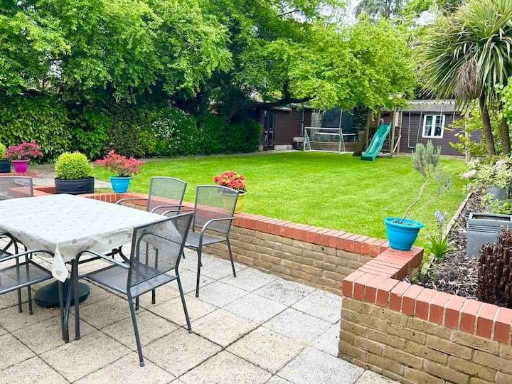 Spacious Home/garden Only 30 Min To Central London - 哈羅