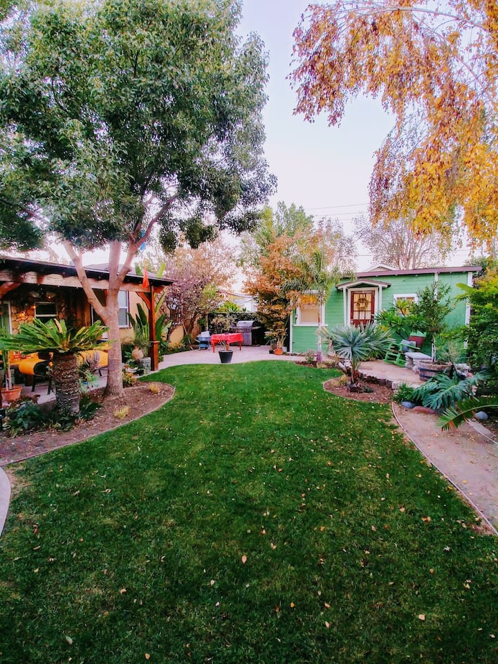 Tiny Cottage! - Downey, CA