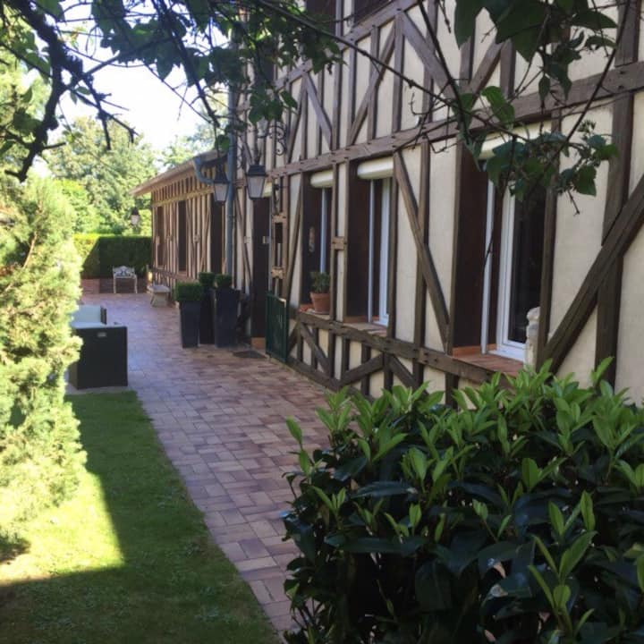 Appartement Jardin Et Piscine - Haute-Marne