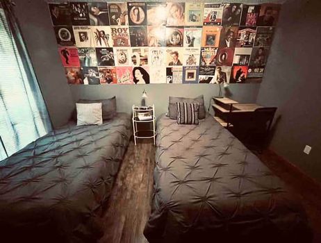 Looking for a vacation rental in Brookhaven, MS? Try cozycozy