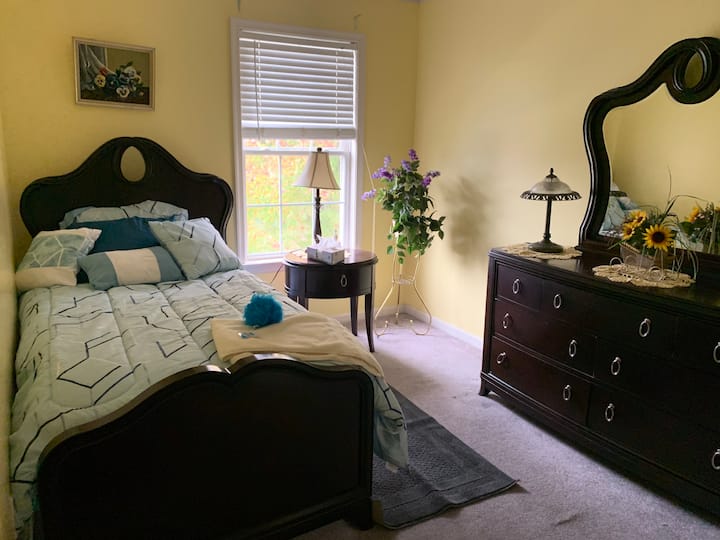 Comfort Home, Room #2 - Lancaster, PA