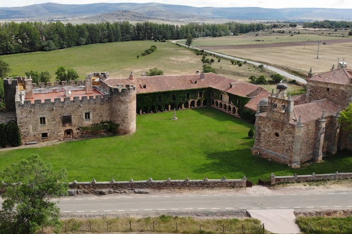 Casa Fuerte San Gregorio I - Almarza